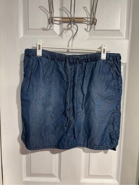 Caslon Blue Denim Midi Skirt